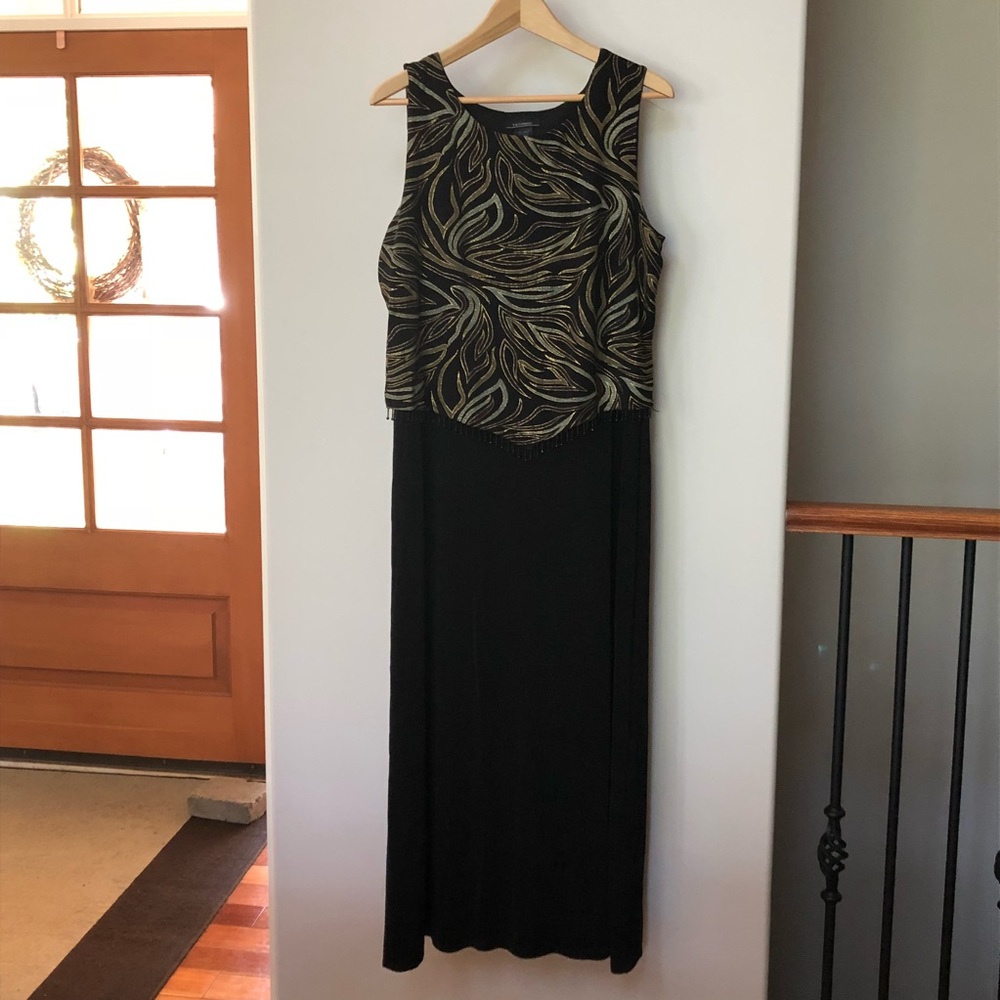 Beaded top full length dress - Picture 2 of 2